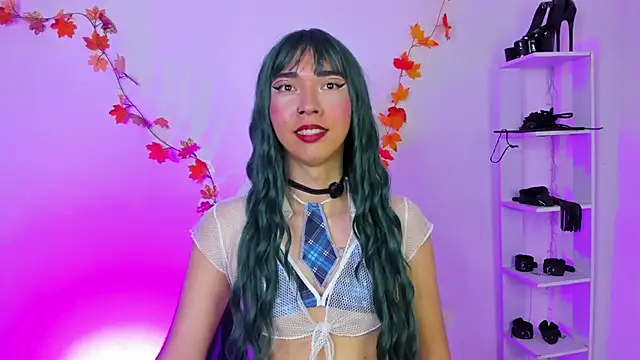 Snapshot of sofi_elfqueen chatting on March 26, 11:10 pm sofi elfqueen online show from March 26, 11:10 pm