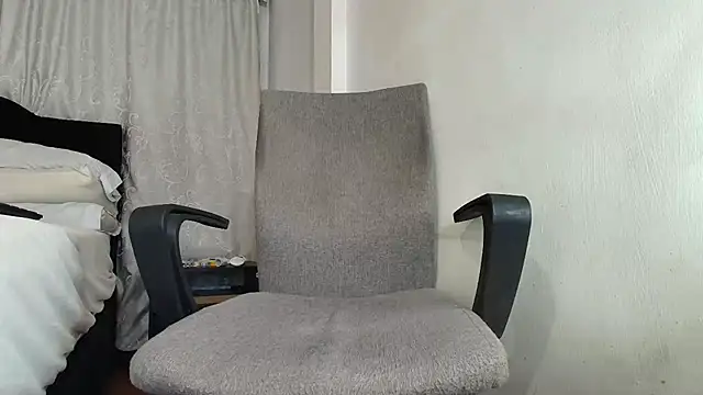 sam her online show from March 22, 1:54 am