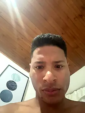 sam her online show from November 26, 4:13 am