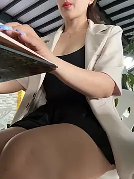 Jessical online show from February 22, 5:55 am