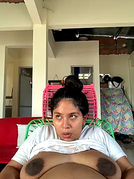 moncerrat luna online show from September 30, 9:09 pm