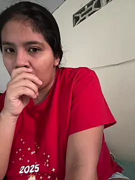 moncerrat luna online show from May 8, 2:11 pm