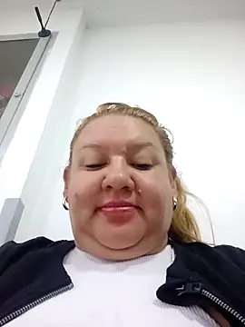 HORNY MATURE25 online show from January 4, 9:31 pm