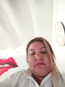 Snapshot of HORNY_MATURE25 chatting on April 10, 8:24 pm HORNY MATURE25 online show from April 10, 8:24 pm