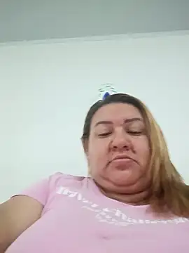 Snapshot of HORNY_MATURE25 chatting on April 17, 9:29 pm HORNY MATURE25 online show from April 17, 9:29 pm