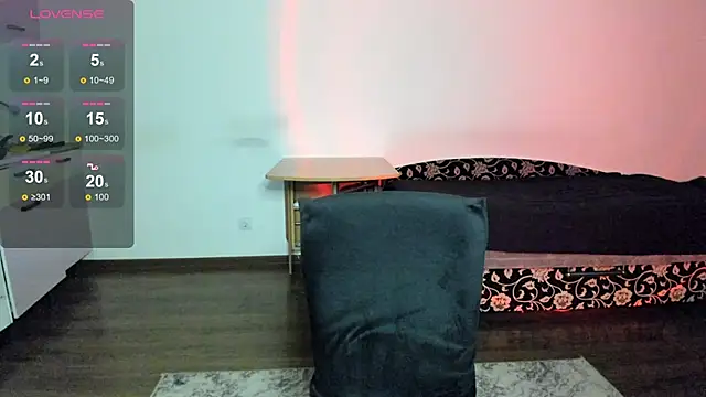 KitsuneRem online show from February 7, 10:13 pm