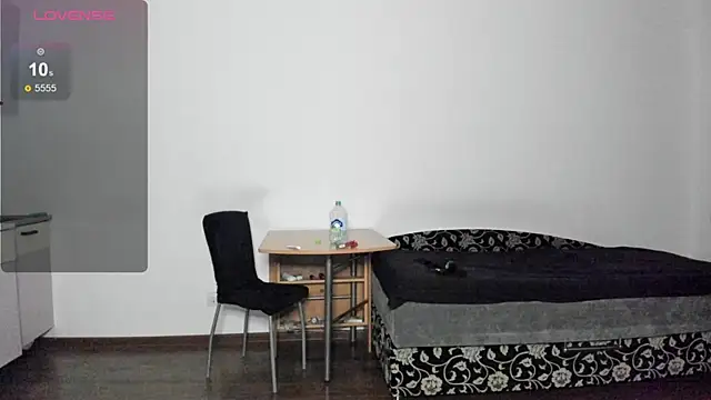 KitsuneRem online show from April 3, 7:34 pm