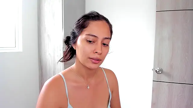 Sophie  Foxxx online show from February 21, 5:31 pm