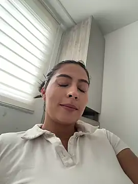 Sophie  Foxxx online show from June 5, 10:04 pm