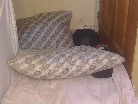 Pretty hazel online show from December 14, 9:14 am