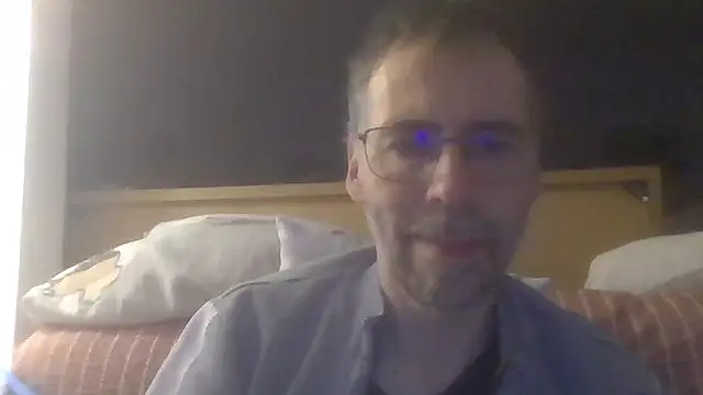 ptitcanard60600 online show from November 8, 10:30 pm