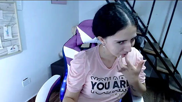 Snapshot of samantha_baby_ chatting on September 20, 5:25 pm samantha baby  online show from September 20, 5:25 pm