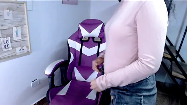 Snapshot of samantha_baby_ chatting on September 29, 8:02 pm samantha baby  online show from September 29, 8:02 pm