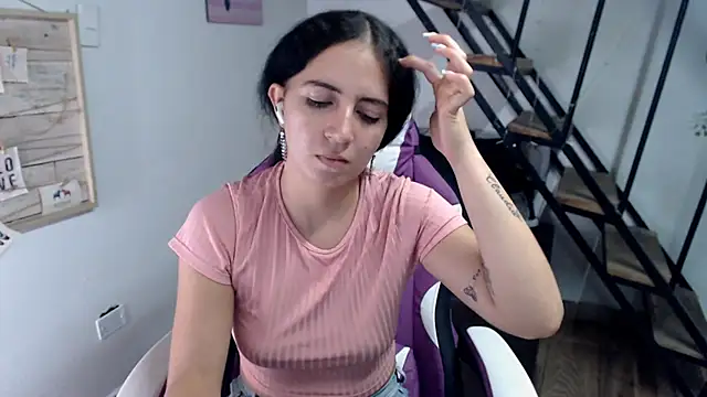 Snapshot of samantha_baby_ chatting on October 18, 8:42 pm samantha baby  online show from October 18, 8:42 pm