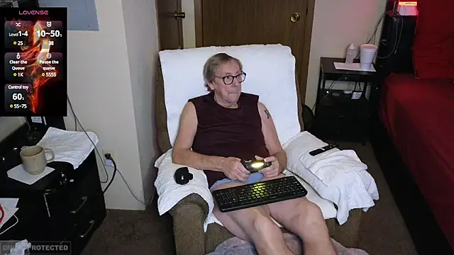 Lusty Kinks online show from December 25, 2:13 pm