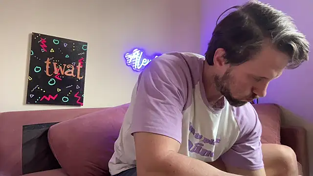 alexmannd online show from April 9, 4:23 pm