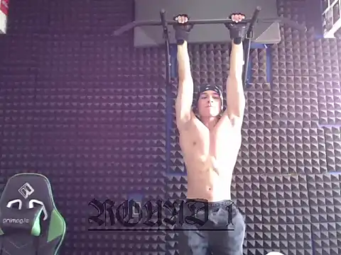 Snapshot of Curly_Angel24 chatting on November 12, 3:01 pm Curly Angel24 online show from November 12, 3:01 pm