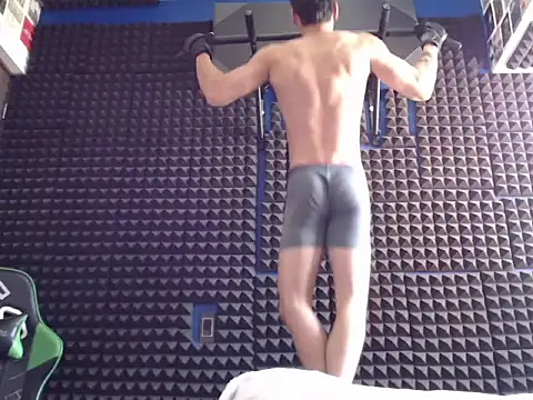 Snapshot of Curly_Angel24 chatting on November 19, 5:13 pm Curly Angel24 online show from November 19, 5:13 pm