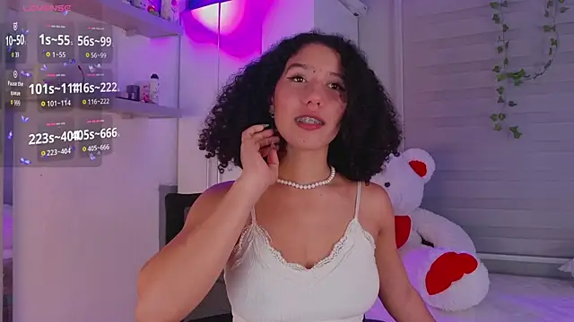 Snapshot of Lovely_Janeth chatting on April 30, 3:24 am Lovely Janeth online show from April 30, 3:24 am