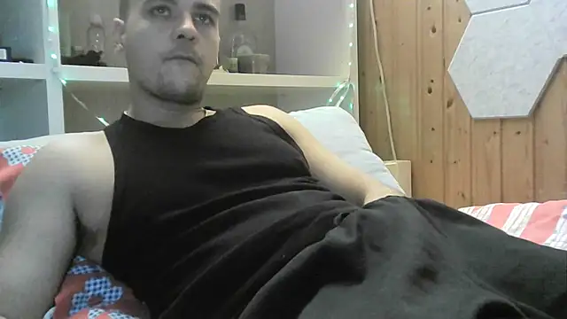 ItalianVinDiesel online show from October 30, 3:13 pm