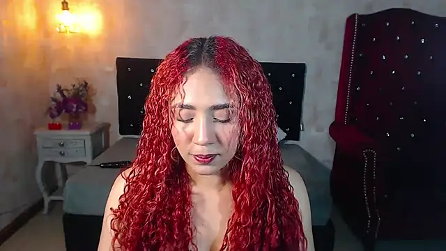 IsabelaLatina online show from June 15, 2:25 am