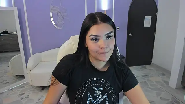 martinasaez online show from January 22, 12:59 am