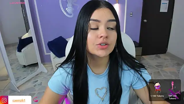 martinasaez online show from March 22, 11:20 pm