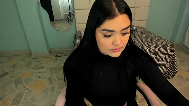 martinasaez online show from September 13, 1:11 pm