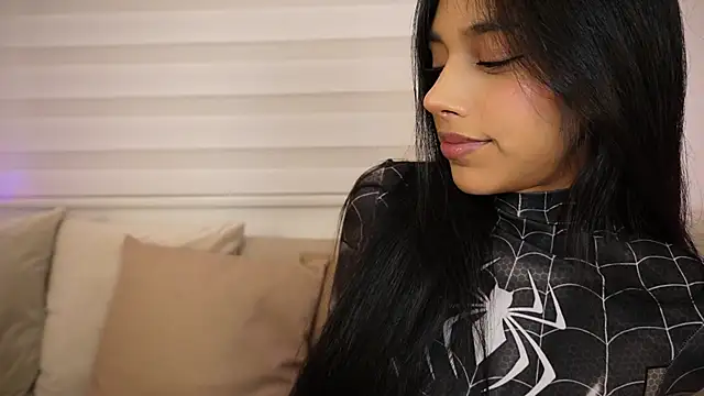 Ariadna5 online show from December 23, 12:14 am