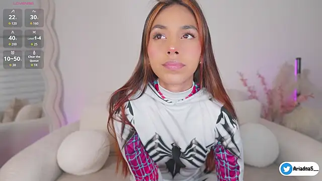 Ariadna5 online show from January 8, 9:39 pm