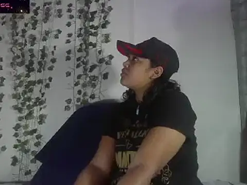 Snapshot of Charis_21 chatting on January 15, 9:20 pm Charis 21 online show from January 15, 9:20 pm