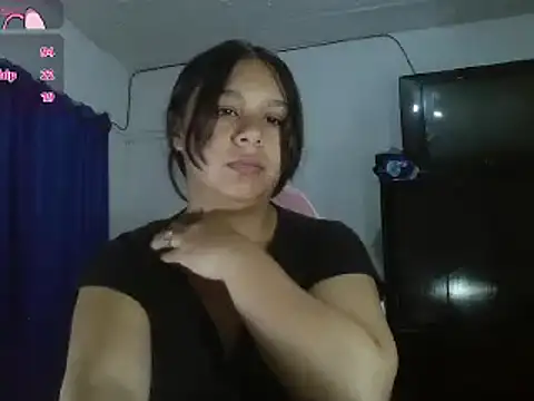 Snapshot of Charis_21 chatting on February 13, 11:28 am Charis 21 online show from February 13, 11:28 am