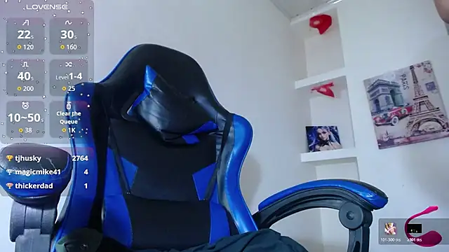 Charis 21 online show from November 9, 2:15 pm