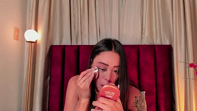 NoraDasilva online show from February 20, 12:52 am