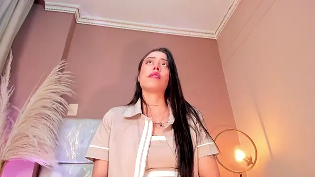 NoraDasilva online show from November 8, 12:33 am