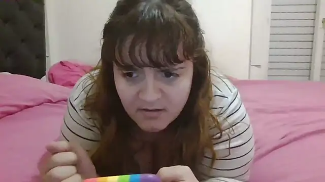 Snapshot of Bombon_ok chatting on November 8, 6:24 am Bombon ok online show from November 8, 6:24 am