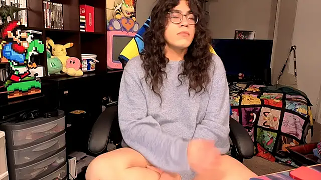 ShinyCherub online show from November 10, 1:59 am