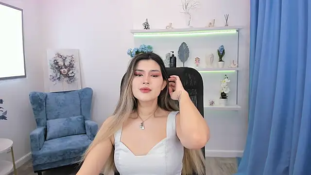 AnneTLi online show from September 30, 3:22 am