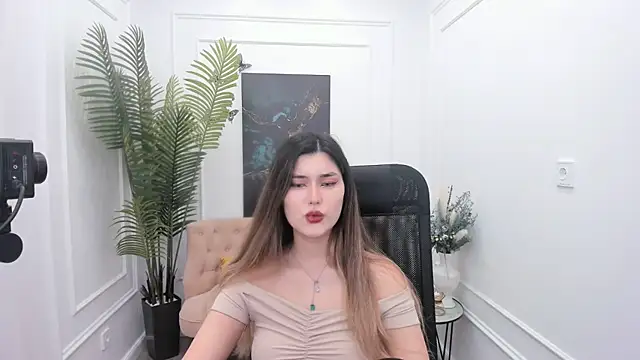 AnneTLi online show from November 29, 3:20 am