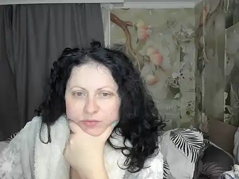 Snapshot of Lillian2 chatting on November 30, 5:50 pm Lillian2 online show from November 30, 5:50 pm