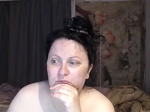 Lillian2 online show from July 31, 7:19 am