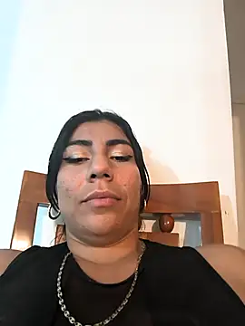 Snapshot of Sofi_love_2 chatting on March 7, 12:51 am Sofi love 2 online show from March 7, 12:51 am