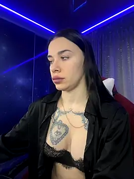 Queen of pain online show from December 4, 6:01 am