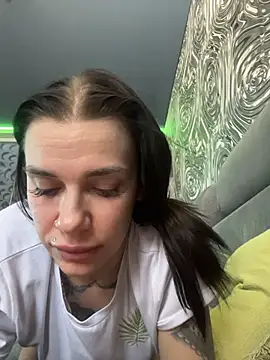 Queen of pain online show from February 10, 7:12 am