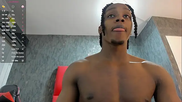 Snapshot of DominicSccott chatting on April 13, 12:54 pm DominicSccott online show from April 13, 12:54 pm