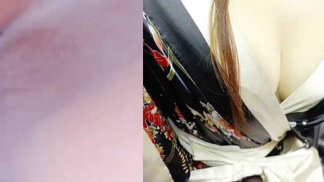 Snapshot of Jessie_Bernard chatting on December 12, 5:04 pm Jessie Bernard online show from December 12, 5:04 pm