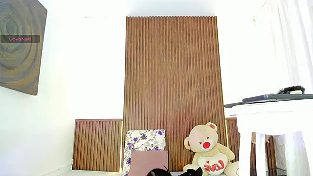 Snapshot of BunnyHotsx chatting on September 21, 6:15 am BunnyHotsx online show from September 21, 6:15 am