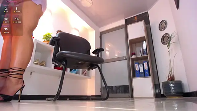 Natashaclaus04 online show from February 13, 11:39 am