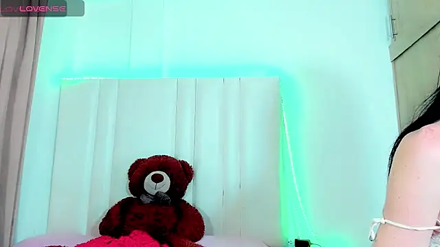 sexygirl shakira online show from September 23, 10:24 pm
