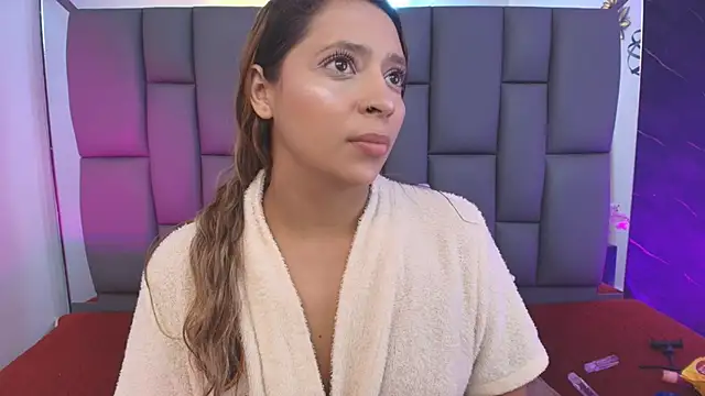  MiaBrown  online show from February 17, 12:12 pm